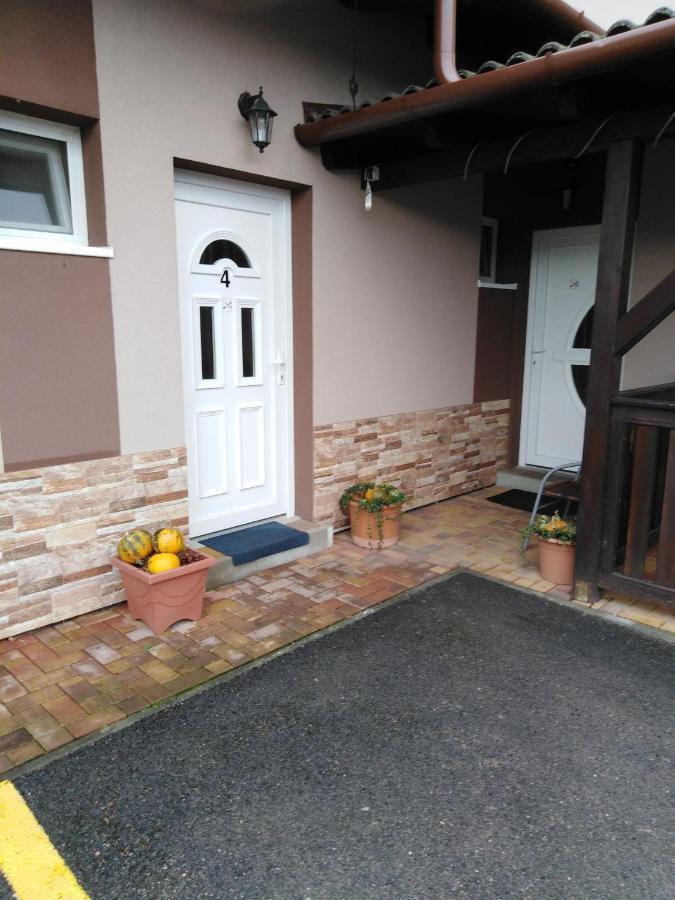 Apartament Boglarka Vendeghaz