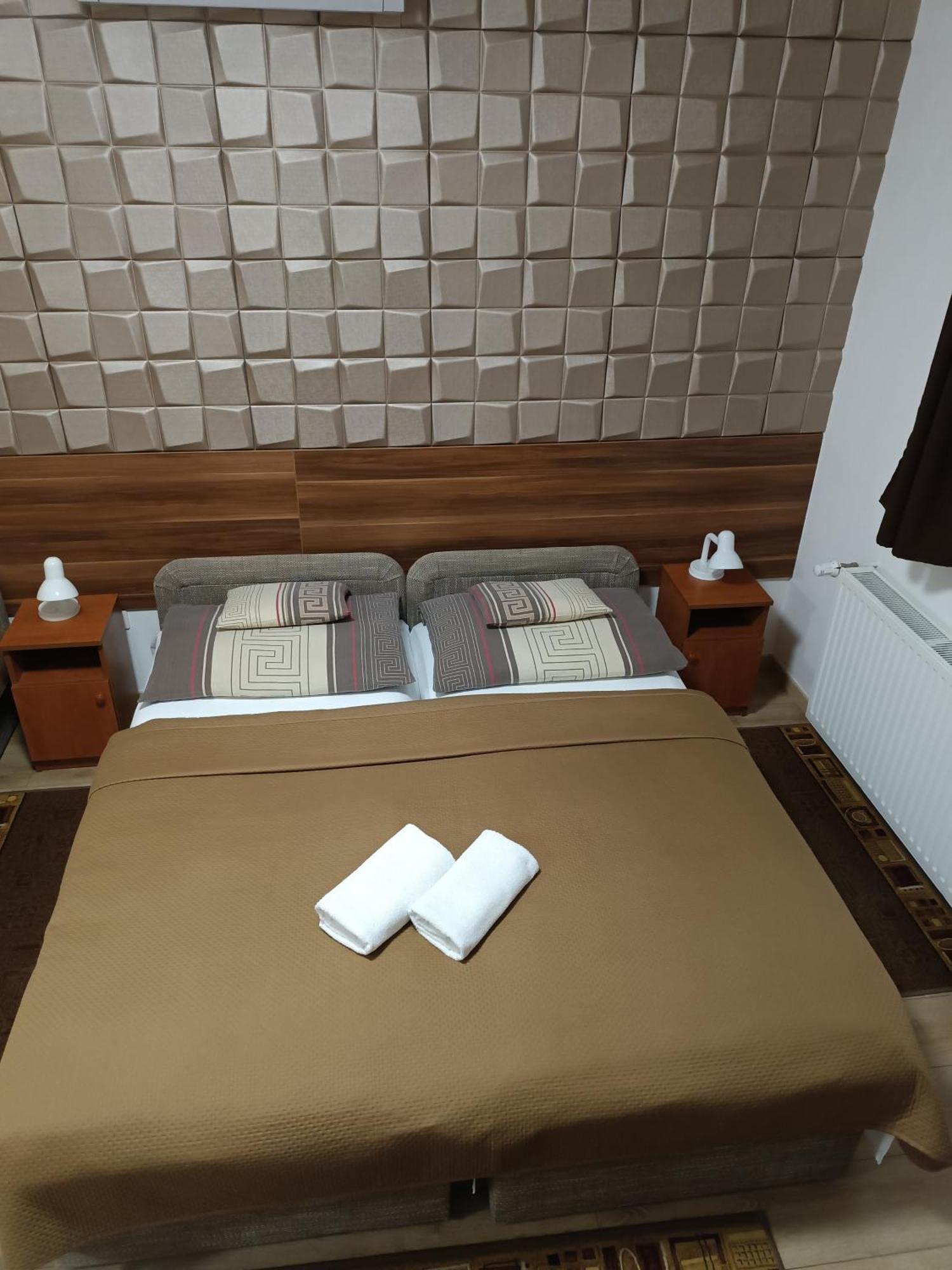 Boglárka Apartman *